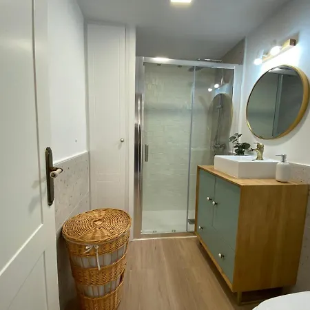 Isabella Center Boutique *