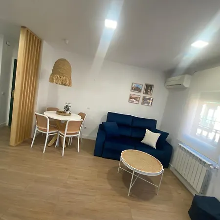 Isabella Center Boutique * Toledo