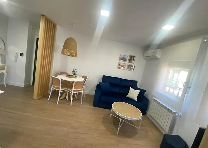 Isabella Center Boutique * Toledo